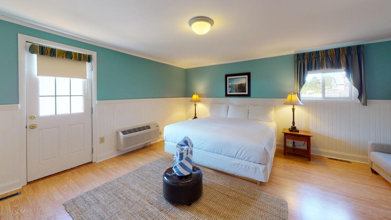 Breezeway Boutique Hotel Westerly Extérieur photo